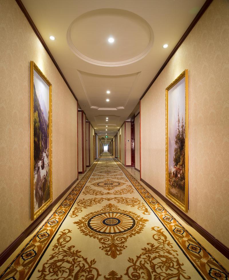Vienna Hotel Shenzhen Railway Station 외부 사진