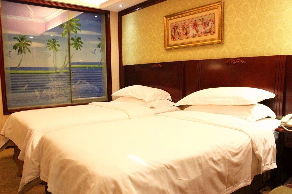 Vienna Hotel Shenzhen Railway Station 외부 사진