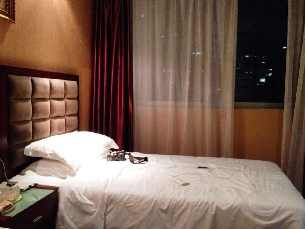 Vienna Hotel Shenzhen Railway Station 외부 사진