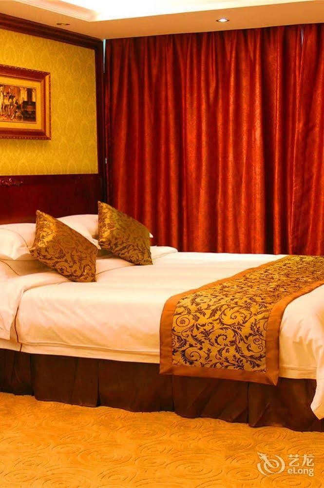 Vienna Hotel Shenzhen Railway Station 외부 사진
