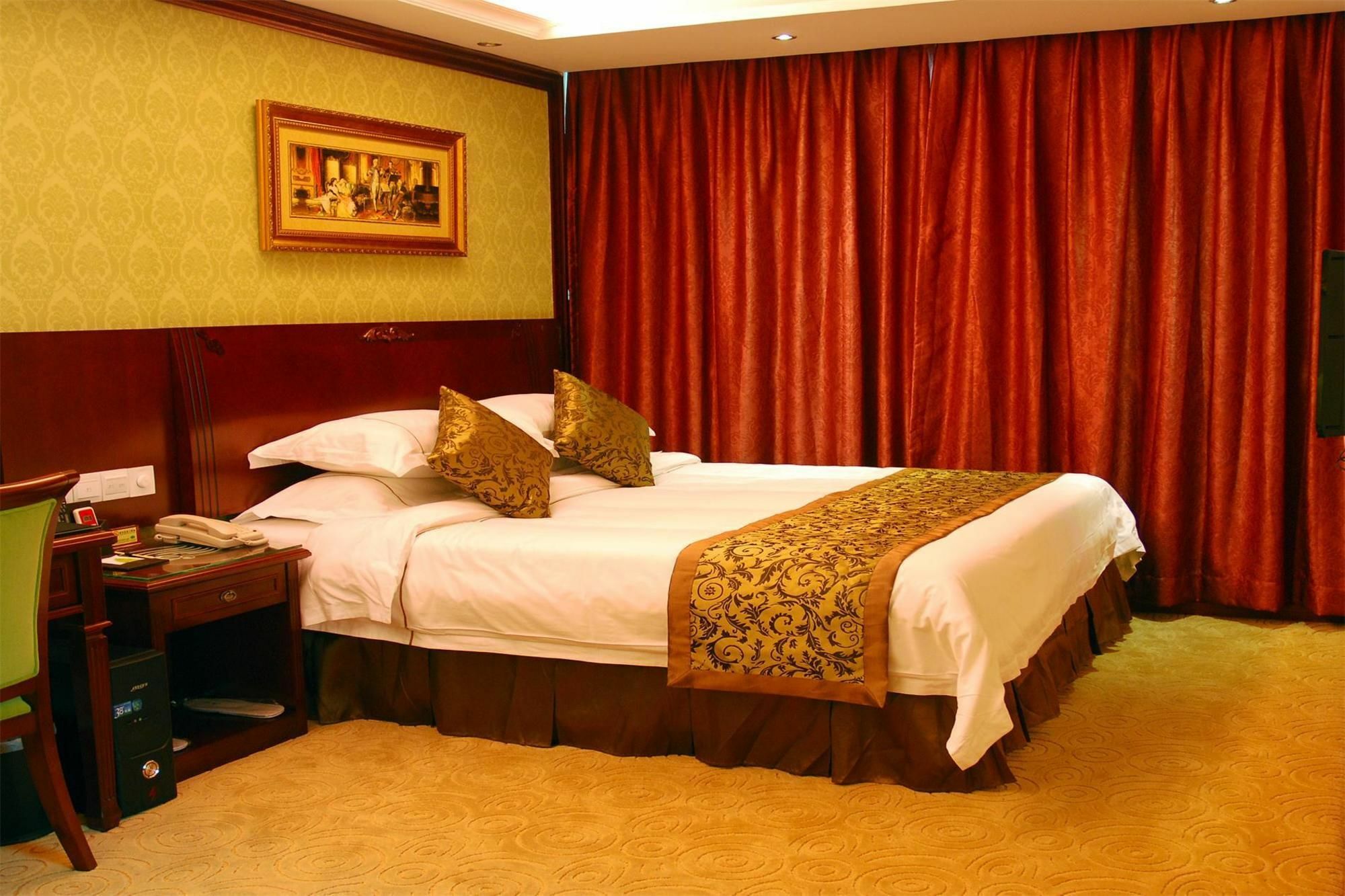 Vienna Hotel Shenzhen Railway Station 외부 사진